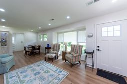 743 Sinlea Avenue photo 4