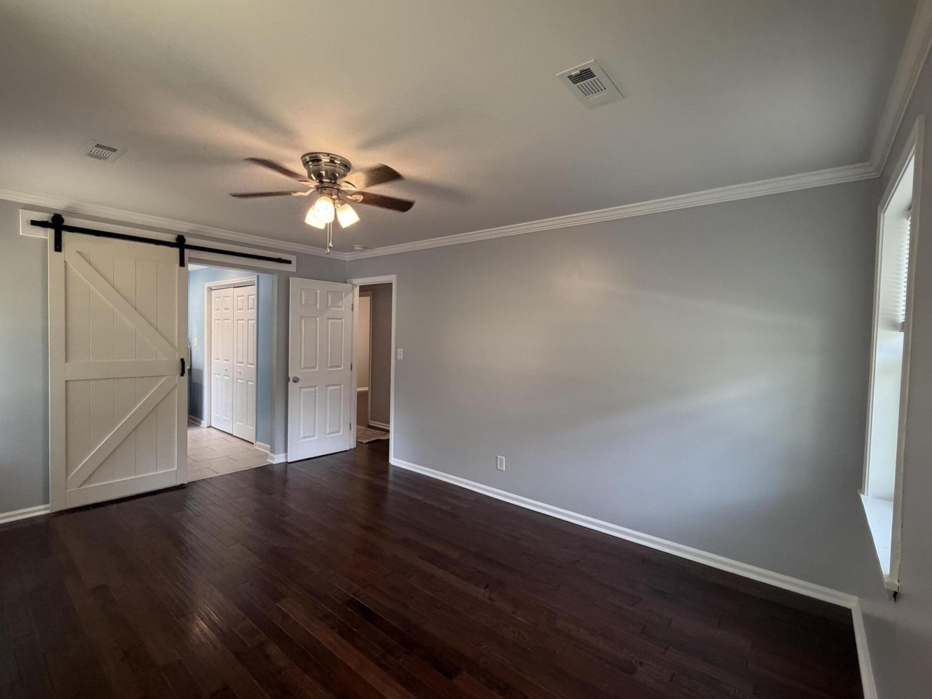 216 Runnymede Lane Photo 16