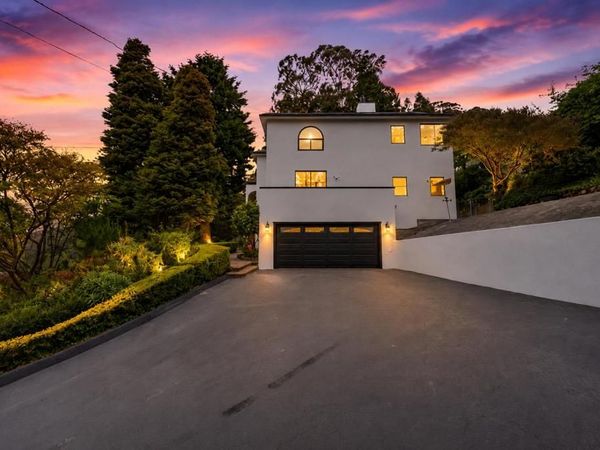 1523 Perez Dr, Pacifica, CA 94044