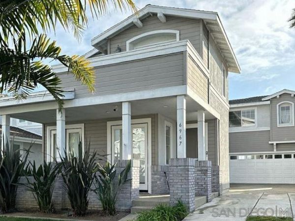 6967 Tradewinds Dr, Carlsbad, CA 92011