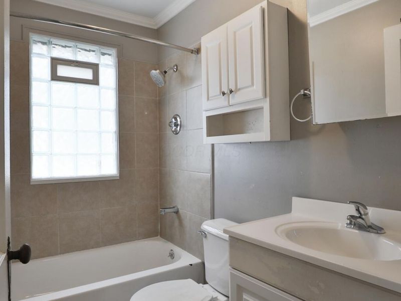 2725 Allegheny Avenue , Columbus, OH 43209 Photo 13