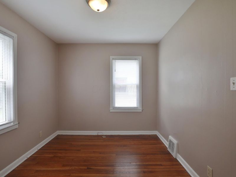 2725 Allegheny Avenue , Columbus, OH 43209 Photo 14