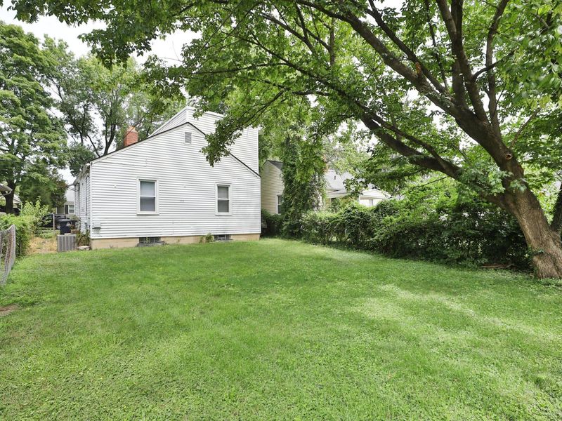 2725 Allegheny Avenue , Columbus, OH 43209 Photo 29