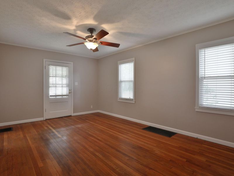 2725 Allegheny Avenue , Columbus, OH 43209 Photo 5