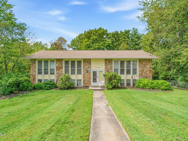 9004 Luz Lane, Knoxville, TN 37923