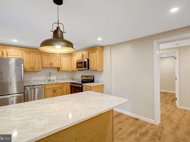 110 WISE ST S, Unit 1, ARLINGTON, VA 22204
