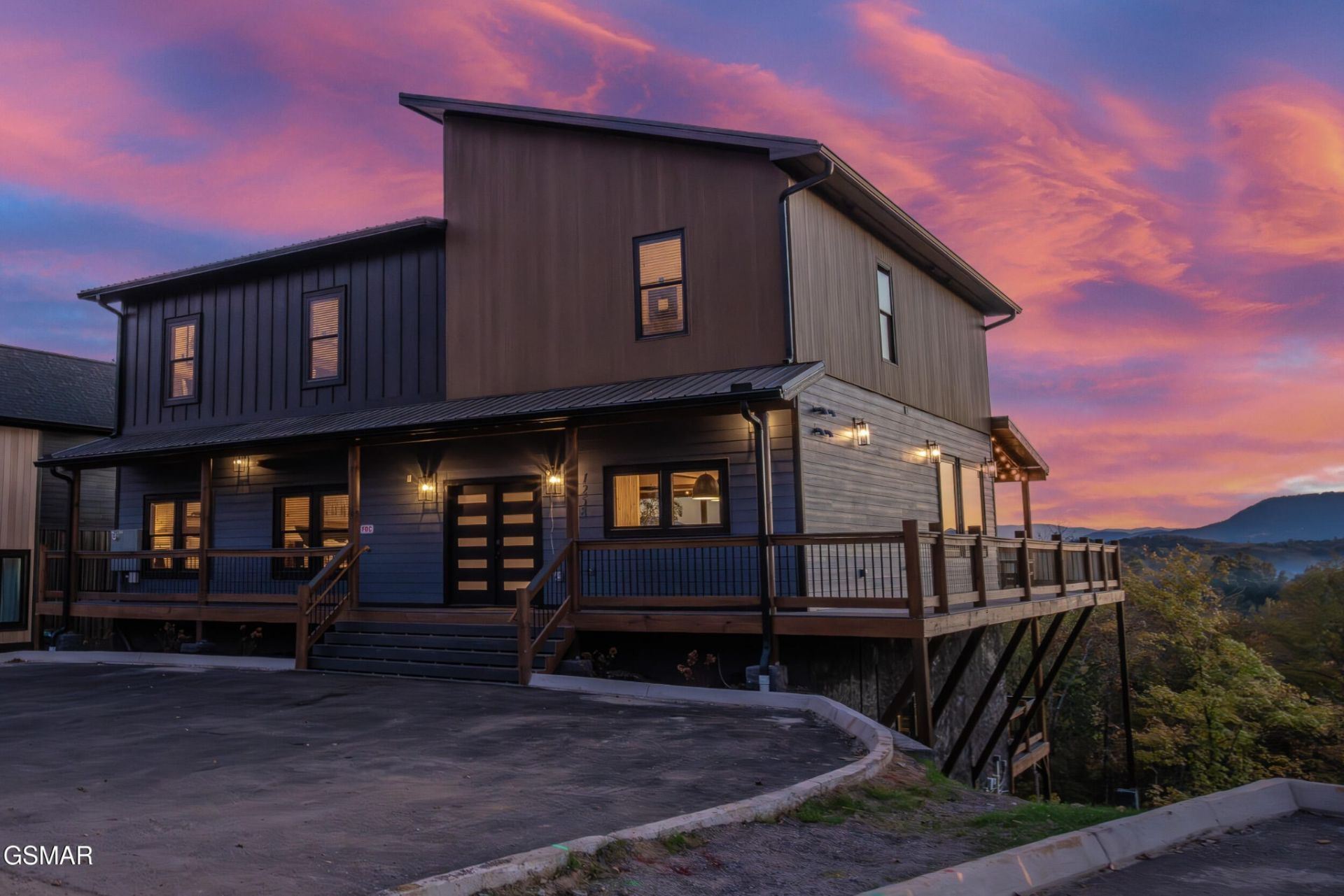 1258 Reedmont Way , Sevierville, TN 37876 Main Photo