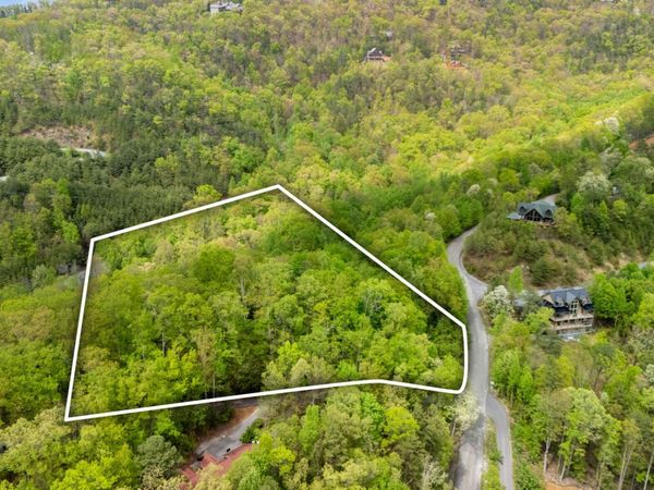 66 Redtail Road , Unit 66E, Sevierville, TN 37862