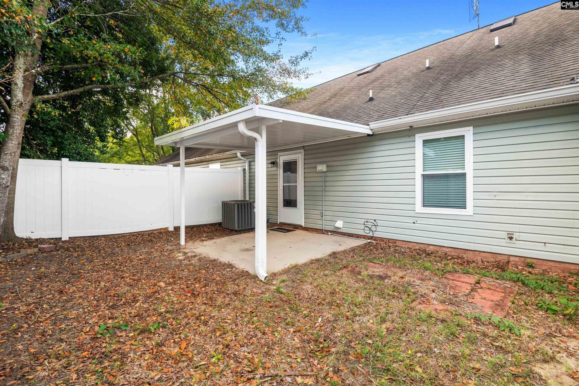 108 Harvest Glen Lane  Photo 18