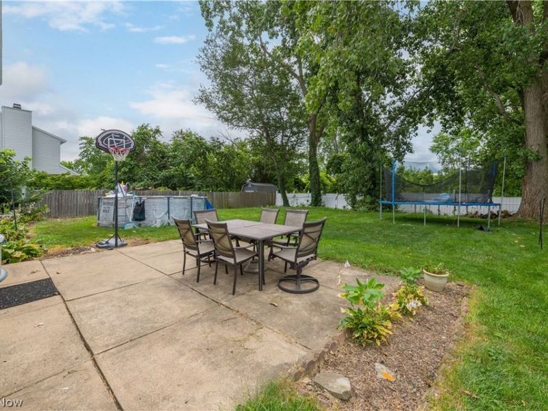 4218 Canterbury Drive , Brunswick, OH 44212 Photo 6