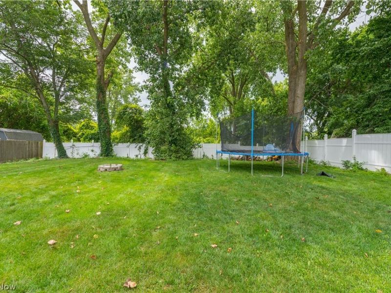 4218 Canterbury Drive , Brunswick, OH 44212 Photo 9