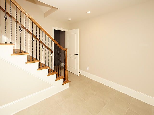 125 Brogun Lane Photo 40