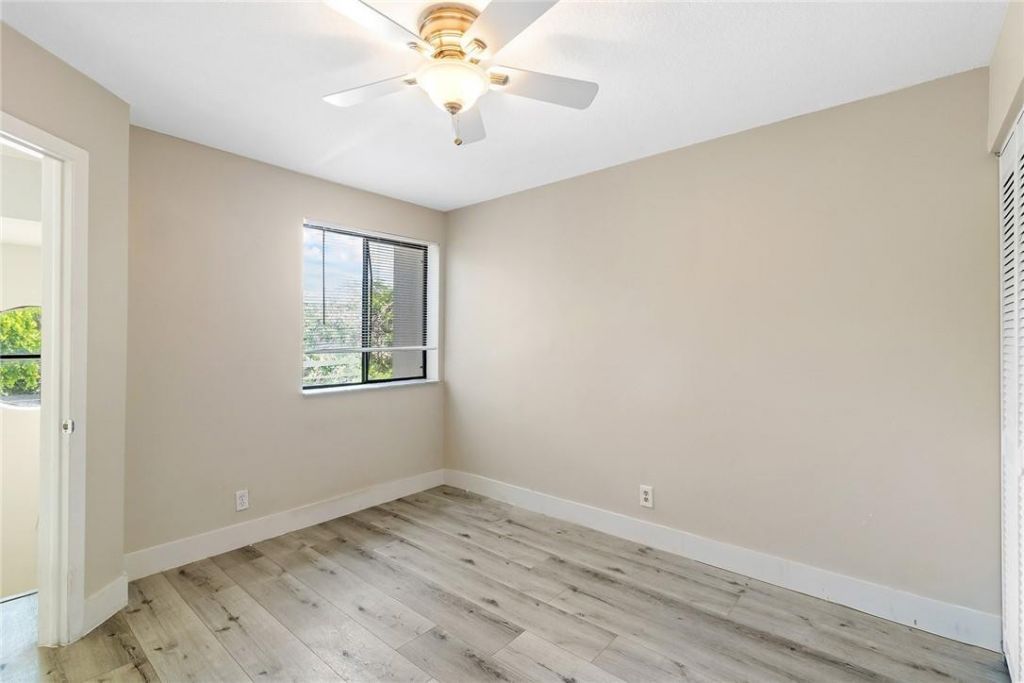 324 City View Drive, Fort Lauderdale, FL 33311 Photo