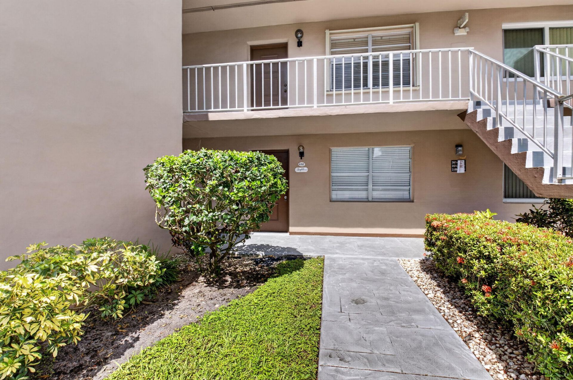 352 Piedmont H, Delray Beach, FL 33484 Photo