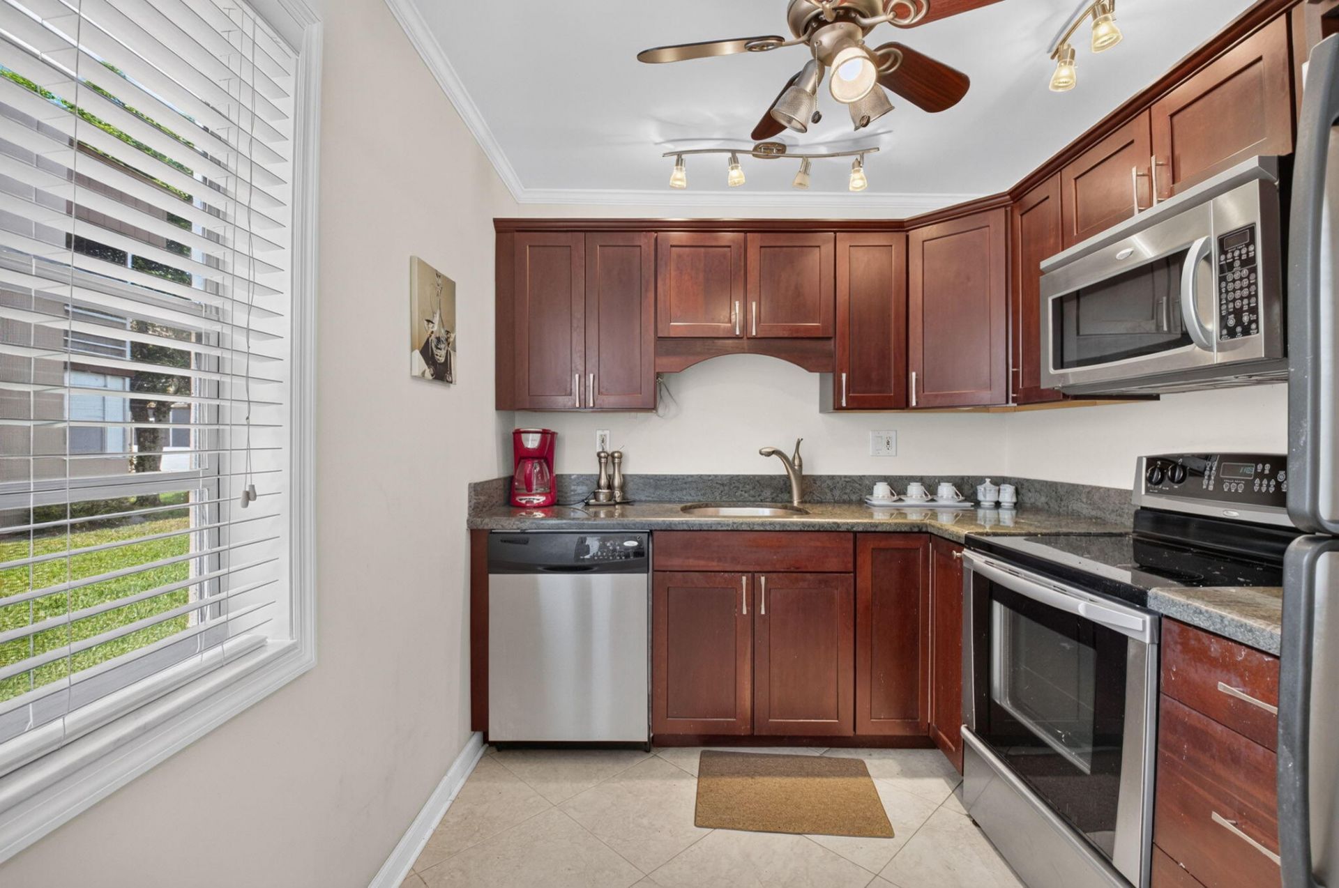 352 Piedmont H, Delray Beach, FL 33484 Photo