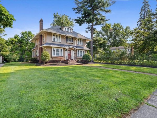 156 Windemere Rd Road, Rochester, NY 14610