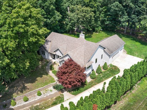 4645 River Pointe Boulevard, Niles, MI 49120