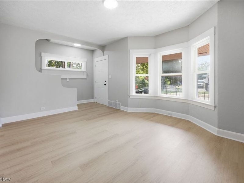 3111 W 111th Street , Cleveland, OH 44111 Photo 10