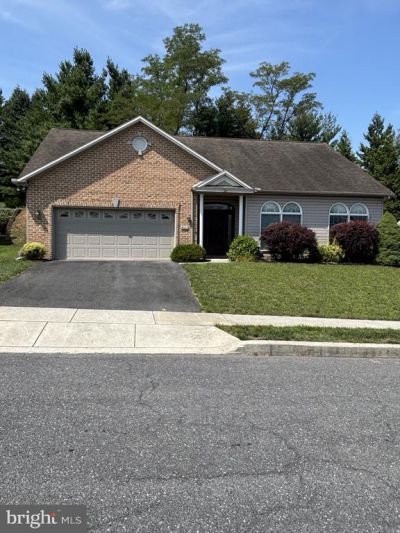 4033 CAISSONS COURT , ENOLA, PA 17025