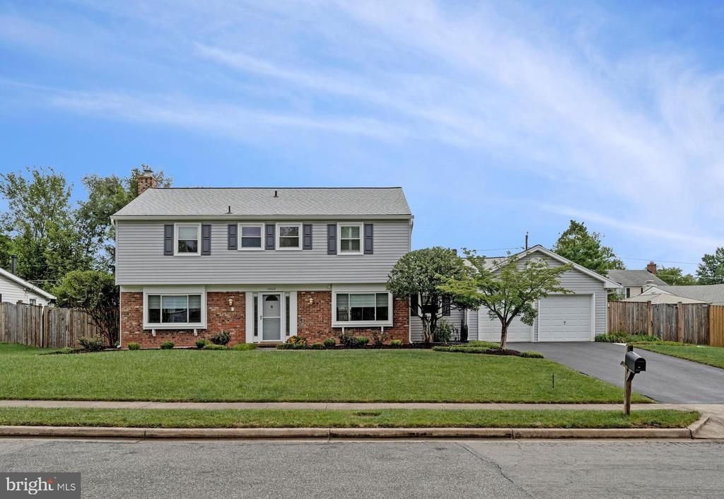 13202 Moss Ranch Lane, Fairfax, VA 22033 Main Photo