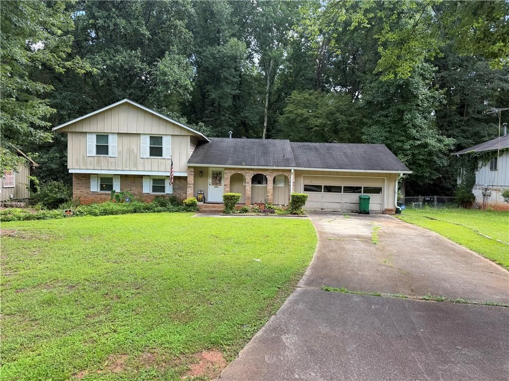 4292 Cedar Ridge Trail, Stone Mountain, GA 30083 Main Photo