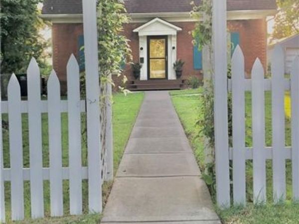 534 S Huttig Avenue, Independence, MO 64053