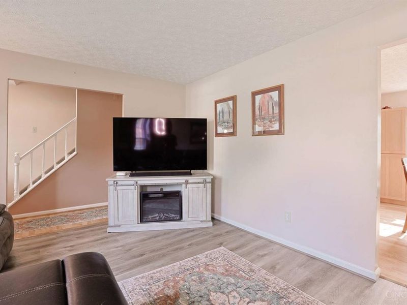 256 Sebastian Court, Delhi Twp, OH 45238 Photo 9