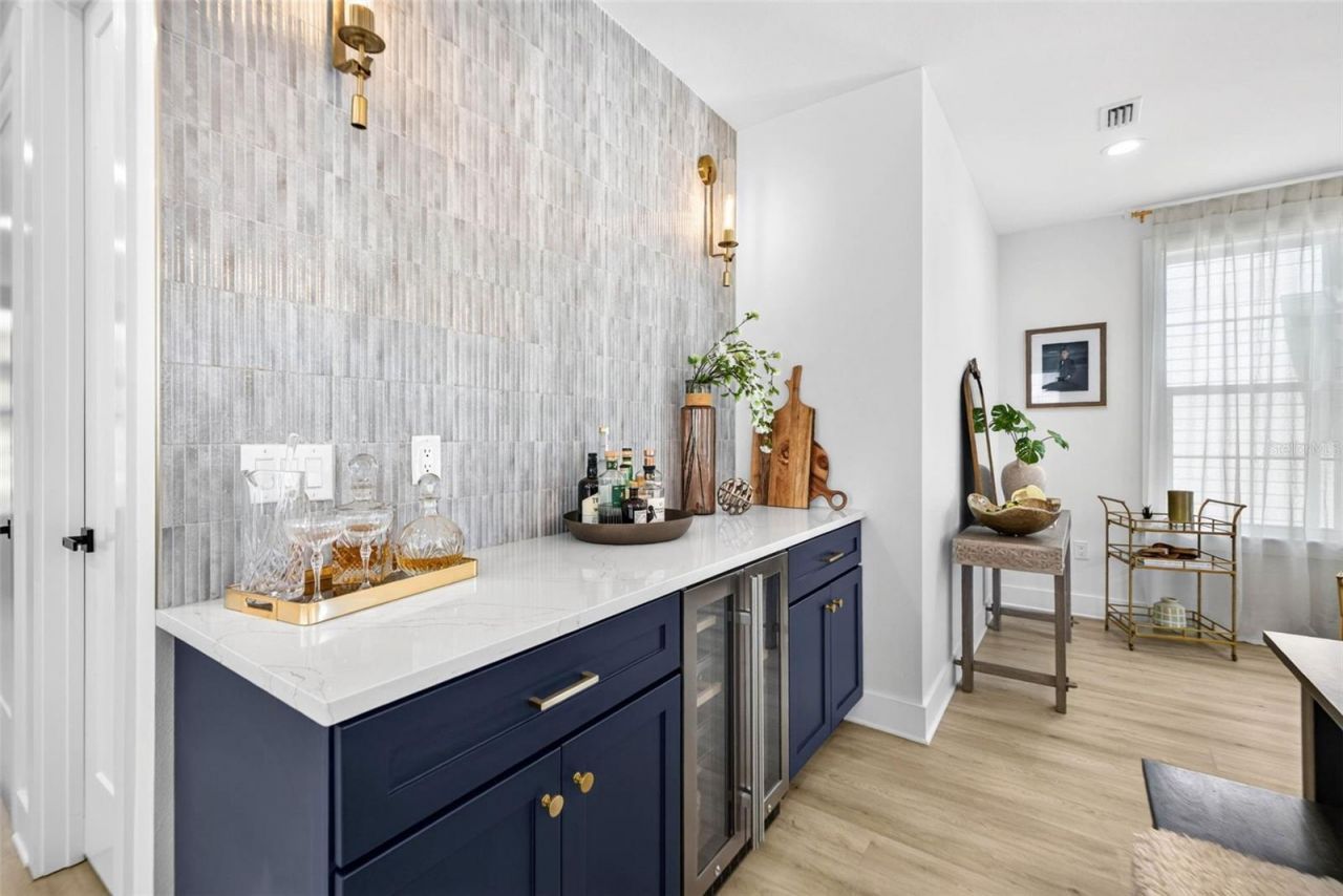 1717 Massachusetts Avenue Ne, Saint Petersburg, FL 33703 Photo