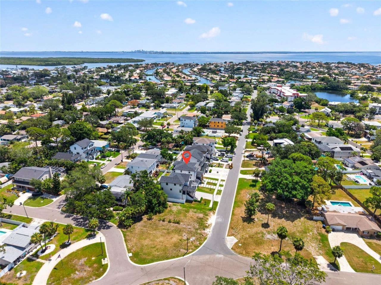 1717 Massachusetts Avenue Ne, Saint Petersburg, FL 33703 Photo