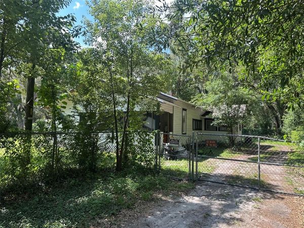 1802 E UNIVERSITY AVENUE , GAINESVILLE, FL 32641