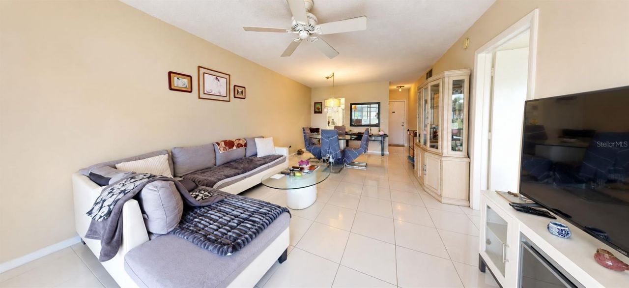 2850 W Golf Boulevard, Unit 212, Pompano Beach, FL 33064 Photo