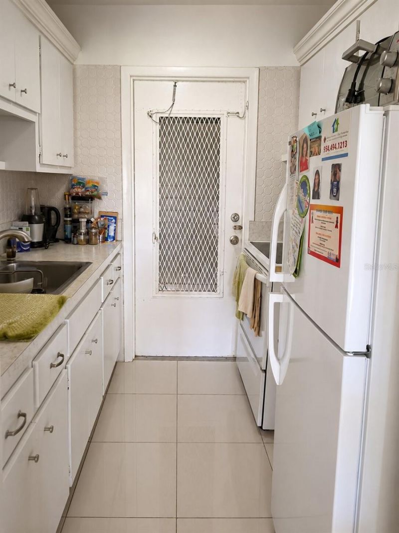 2850 W Golf Boulevard , Unit 212, Pompano Beach, FL 33064 Photo