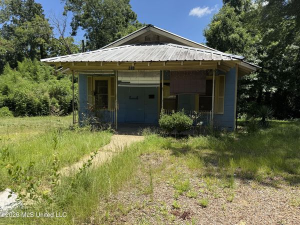 920 Howe Street, McComb, MS 39648