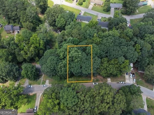 656 Lakeridge Drive SE, Conyers, GA 30094