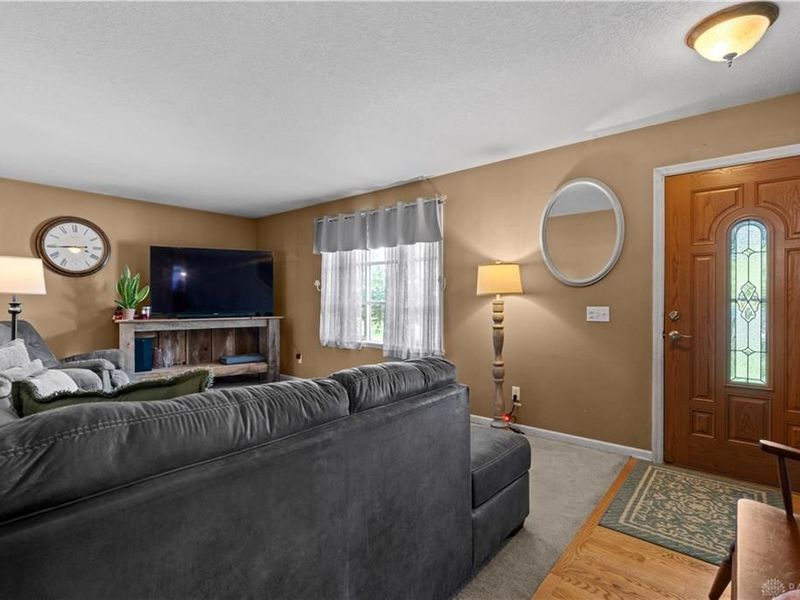 8878 Twincreek Drive, Franklin, OH 45005 Photo 13