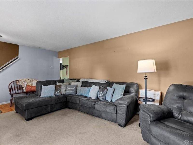 8878 Twincreek Drive, Franklin, OH 45005 Photo 14