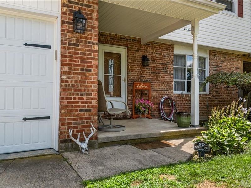 8878 Twincreek Drive, Franklin, OH 45005 Photo 9