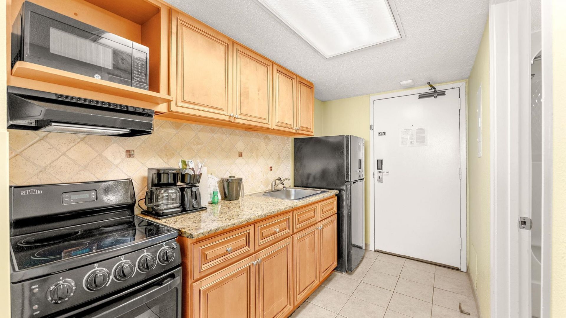 2401 S Ocean Blvd. Photo 10