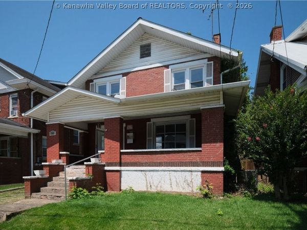 305 PARK Avenue, Charleston, WV 25302