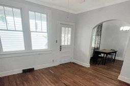 621 Poplar Street  photo 4