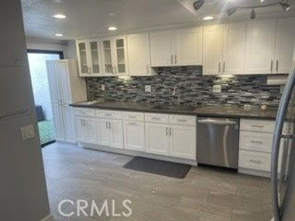 27535 Nivelada, Mission Viejo, CA 92692