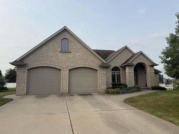 1212 BIRCH HILL LANE, Shawano, WI 54166