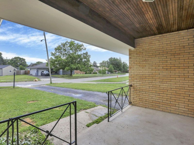 3740 Dehner Drive, Columbus, OH 43227 Photo 4