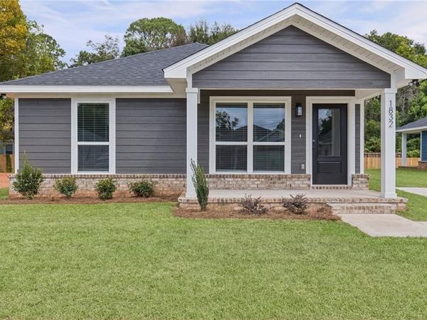 1832 Woodcock Place, Mobile, AL 36606