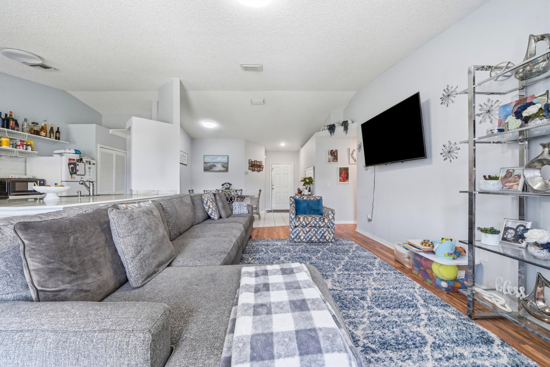 1074 SW Barbarosa Avenue Sw, Port Saint Lucie, FL 34953 Photo