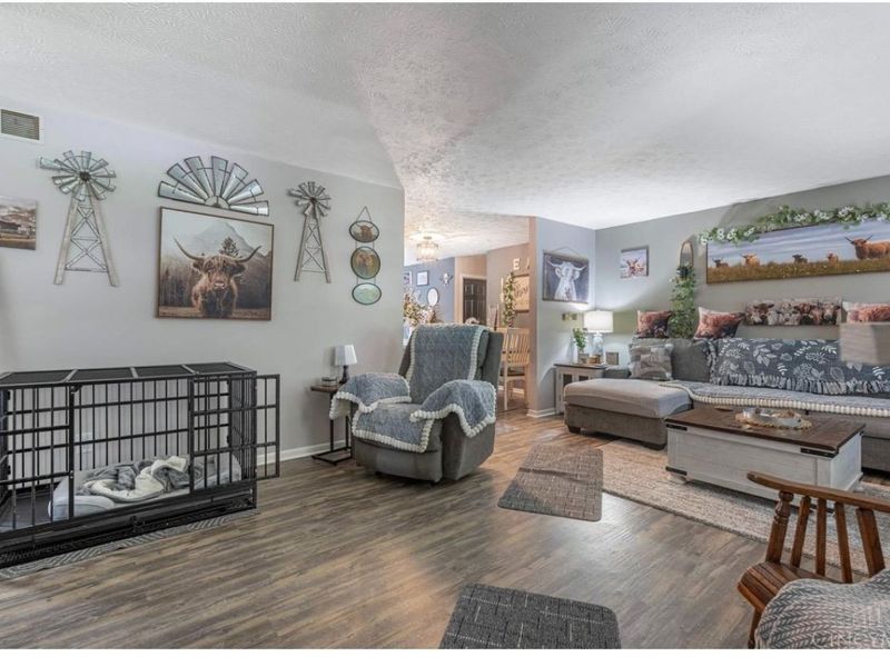 204 Rossman Court, Franklin, OH 45005 Photo 4