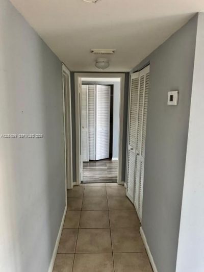 380 E Laurel Dr , Unit 4D, Margate, FL 33063 Photo