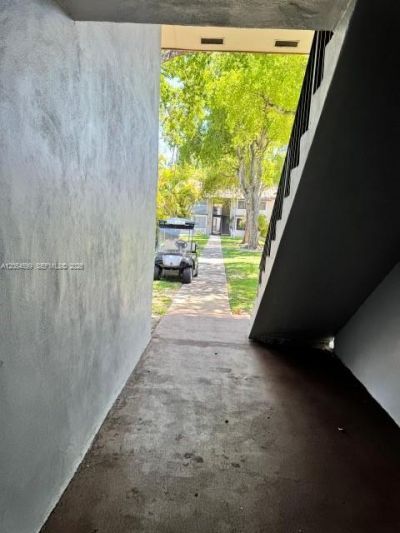 380 E Laurel Dr , Unit 4D, Margate, FL 33063 Photo