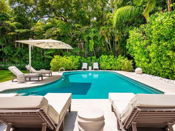 641 Island Rd , Miami, FL 33137