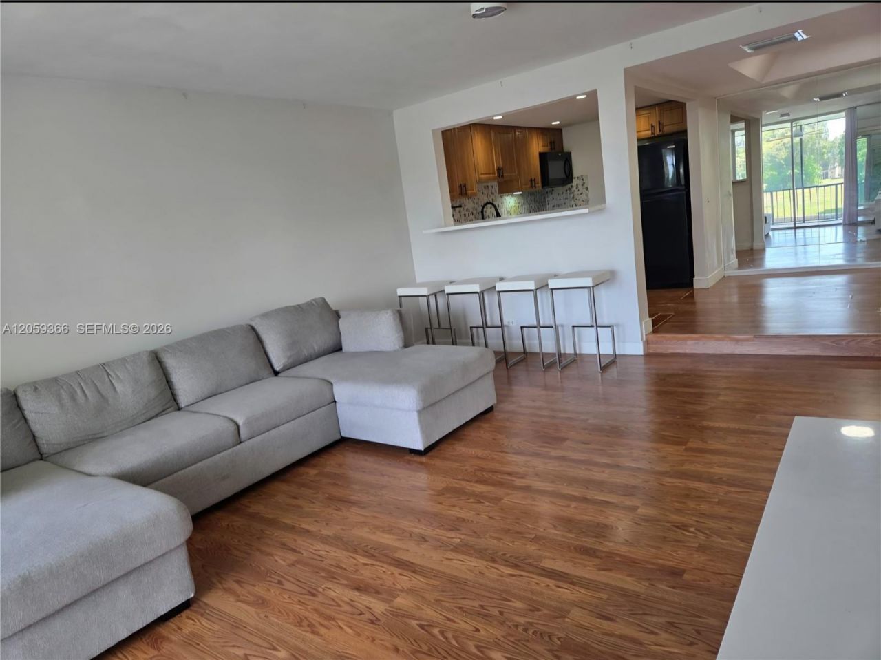 3750 Inverrary Dr , Unit 2B, Lauderhill, FL 33319 Photo